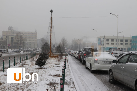 ТЦА: Халтиргаатай замд хэрхэн автомашин жолоодох талаар зөвлөгөө, мэдээлэл хүргэж байна