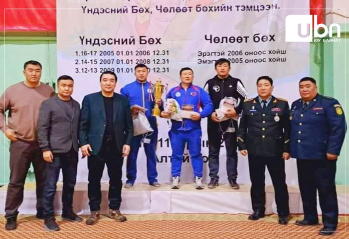 Улсын заан Р.Давааням агсны нэрэмжит “Түмний Манлай” өсвөр үеийн тэмцээн Алтай хотод боллоо