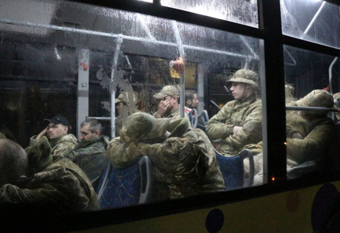 ОХУ Украинд олзлогдсон 50 цэргээ шилжүүлэн авчээ
