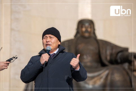 Х.Нямбаатар: Шаардлага тавьж байгаа жагсагчдадаа санаа зовниж байна