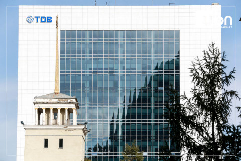ХХБ-ны ТУЗ-ийн дарга Э гэмт хэрэг байнга үйлдэх зорилгоор тогтвортой бүлэг байгуулж, бусдыг элсүүлсэн хэргийг ПРОКУРОРЫН байгууллагад шилжүүлэв
