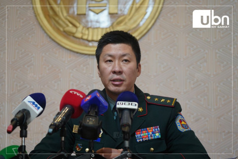Б.Энх-Од: Хумхаа өвчний халдвар авсан нэг алба хаагч нас барсан. Мөн нэг алба хаагчийн бие нэн хүнд байна