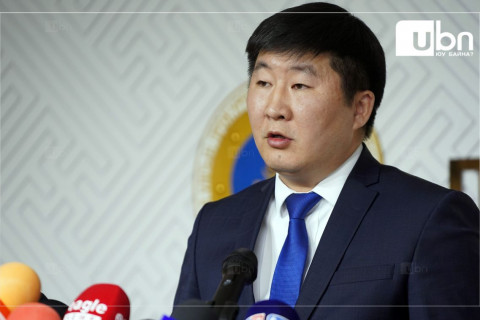 ПРОКУРОР: Я.Сод-Эрдэнэ, Г.Дөлгөөн, н.Ренчиндорж нарын хэргийг АТГ-ын МӨРДӨГЧӨӨС эрүүгийн хэргээс ТУСГААРЛАХ САНАЛ тавьсны дагуу прокурор тусгаарласан