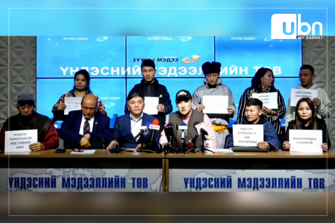 Эдийн засагч Х.Батсуурь: “ЭТТ“-г ард түмний өмч болгож байж хулгай зогсоно. Монголчууд ядуурлаас сална