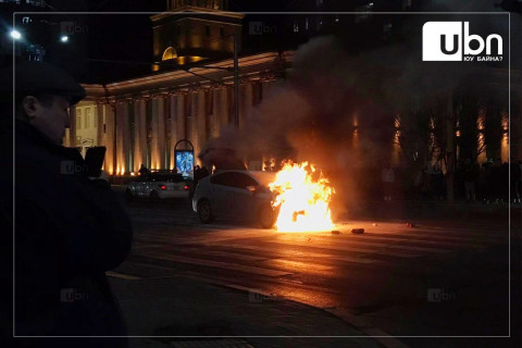 СЭРЭМЖЛҮҮЛЭГ: ГХЯ-ны урд приус маркийн автомашин шатлаа