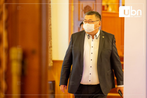 СОНСГОЛ: Ц.Туваан гишүүнийг Түр хорооны дарга ГЭРЧЭЭР дуудлаа