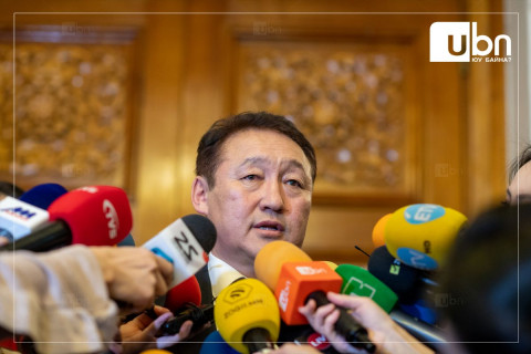Д.Тогтохсүрэн: Сонгуулийн хуулийн төсөлд намын жагсаалтаар орж ирэх нэр дэвшигчдийн нэрсийг ил байлгаж санал авна гэж заасан