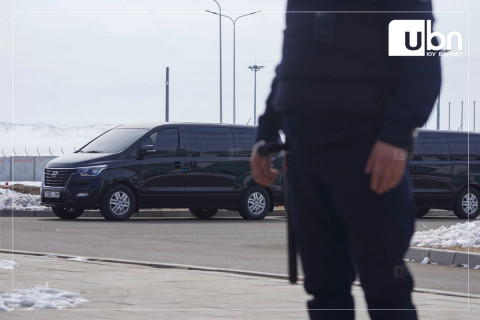 ФОТО: Т.Бадамжунайг эх оронд нь авч ирлээ