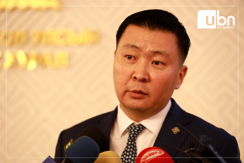 Э.Бат-Амгалан: Дан ганц нам ялалт байгуулах чухал гэдэг ойлголтыг халж, улс эх орны хөгжил цэцэглэлт чухал гэдэг талаас нь харах нь зөв
