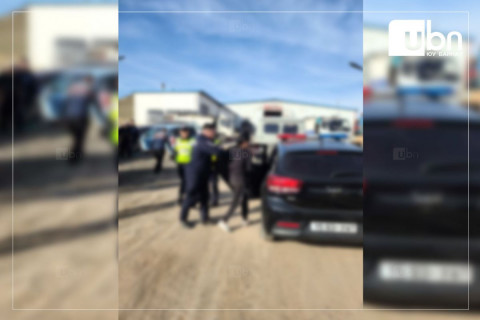 Согтуугаар жолоо барьж явсан эмэгтэй явган зорчигчийг мөргөж зугтжээ