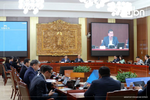 ЭЗБХ: “Монгол Улсын хөгжлийн 2024 оны төлөвлөгөө батлах тухай“ УИХ-ын тогтоолын төслийг хэлэлцлээ