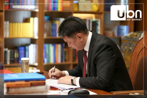 Ерөнхийлөгч гишүүдийг 126, сонгуулийн тогтолцоог холимог болгосон ҮХӨ-ийг ёсчиллоо