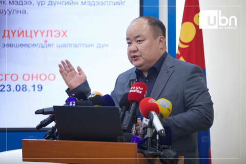 ЭЕШ: Монгол хэл, нийгэм судлал зэрэг зургаан хичээлийн улсын дундаж өнгөрсөн оныхоос буурчээ