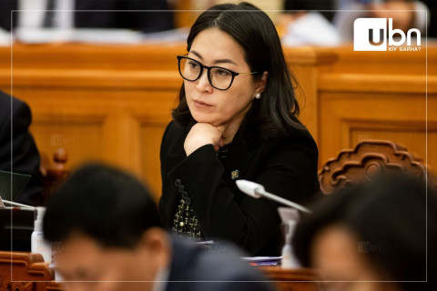 УИХ-ын гишүүн П.Анужин тэрбумаар үнэлэгдэх 244 хурдан удмын АДУУ, малтай