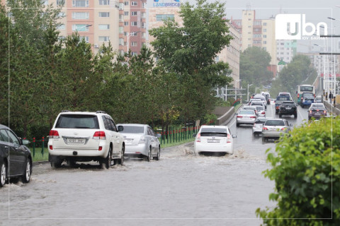 СЭРЭМЖЛҮҮЛЭГ: Өнөө, маргаашдаа хүчтэй аадар бороо орох тул сонор сэрэмжтэй байна уу