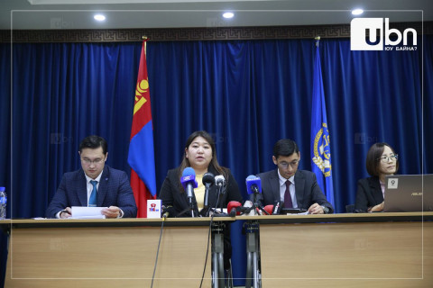 ШУУД: ШЕЗ-өөс “Нүүрсний” гэх тодотголтой хэргийн талаар болон бусад асуудлаар мэдээлэл хийж байна