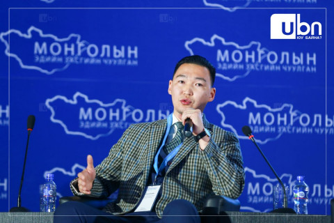О.Зундуйдорж: Машинд хамт яваа хүмүүс унтчихна. Тиймээс жолооч унтаж буй хүмүүсийн нөлөөнд нь автаад гөлийчихдөгийг анзаарсан