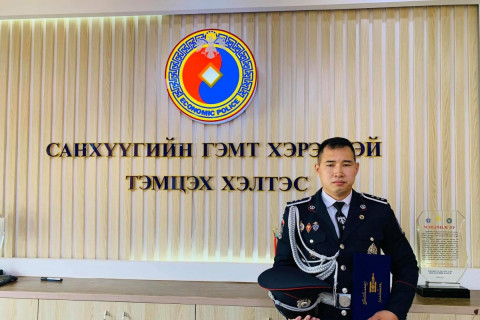 Х.Нямбаатар: Цагдаагийн алба хаагч О.Цэлмэг өөрийн хүсэлтээр шилжсэн. Ямар нэг дарамт учруулаагүй гэж надад мэдэгдсэн