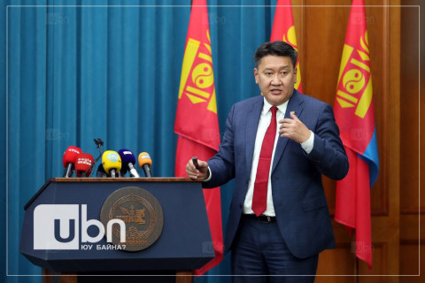 “2023 оны төсөвт газар тариалангийн талбайд 9 тэрбумаар хашаа барина гэдэг төсөв тавигдаагүй“