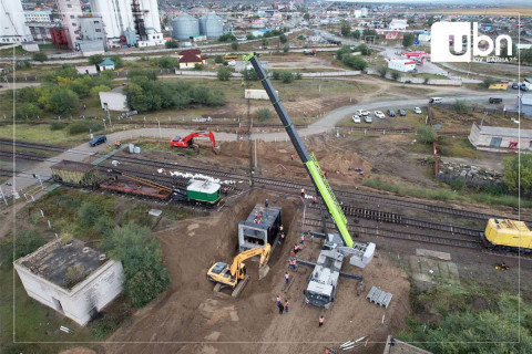 Сэлэнгэ аймгийн төвд төмөр замын хонгилон гарц барив