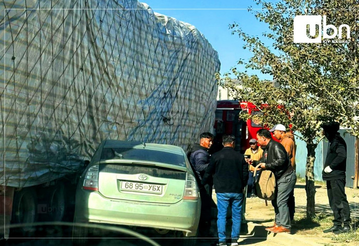 БИЧЛЭГ: Осол гаргасан согтуу жолооч хариуцлагаас мултрах арга хайж арын суудал руу “зугтаж” байна