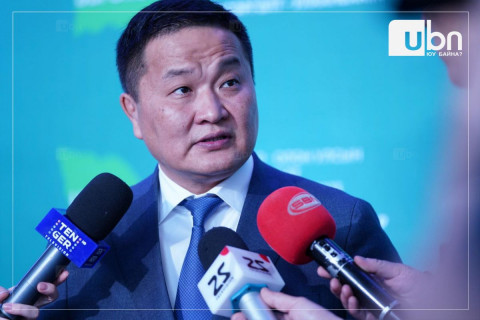 Ж.Сүхбаатар: Надад төрсөн охин, надаар овоглодог эмэгтэй хүн байхгүй