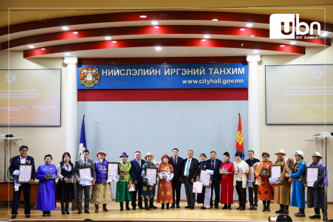 Нийслэлийн тэргүүний өрх, ахмад тариаланчдыг шалгарууллаа