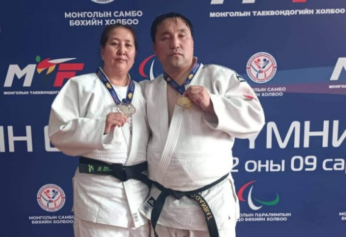 Б.Хашцэцэг Азийн пара наадамд спортын 2 төрлөөр оролцож буй анхны Монгол тамирчин боллоо