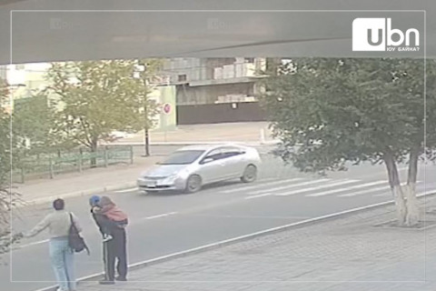 Дорноговь аймагт хувь таксинуудыг бүртгэлжүүлж, таксинд суух, суусан тохиолдолд хүүхдийн мэдээлэл эцэг эхийн гар утсанд очдог болжээ