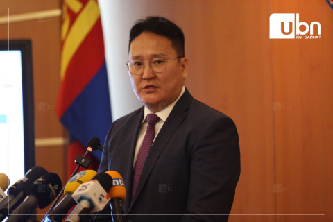 “Шинээр худалдан АВАХ автобусуудын техникийн үзүүлэлт, шаардлагуудыг ТАНИЛЦУУЛЛАА“