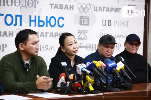 ШУУД: Б.Ганхуягийн цуснаас хүнцэл, хар тугалга илэрсэн гэх асуудлаар ар гэрийнхэн нь мэдээлэл хийж байна