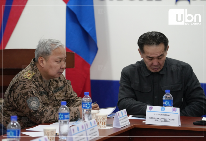 Завхан аймагт Улсын нөөцөөс таван тн түлш , 40 тн хивэг тэжээл нэмэлтээр олгохоор шийдвэрлэлээ