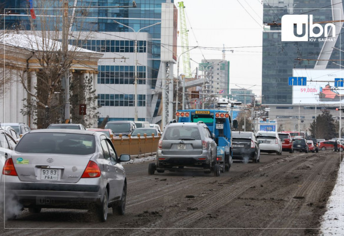 Дугаарын хязгаарлалт зөрчсөн жолоочийг 250 мянган төгрөгөөр торгожээ
