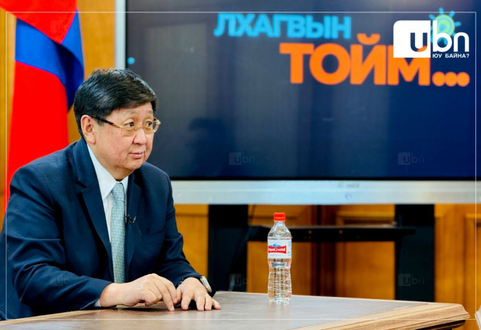 Ч.Хүрэлбаатар: Оффтейк гэрээний нүүрсийг түр зогсооход Б.Ганхуяг “Бодь“ таныг шүүхэд өгөх гэж байна“ гээд бичиг өгсөн. Би ийм шантааж хүлээж авдаггүй