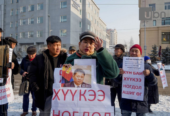 Ахмадууд  иргэн бүрд “Эрдэнэс Тавантолгойн“ ногдол ашгаас  580 мянган төгрөг өгөхийг шаардлаа