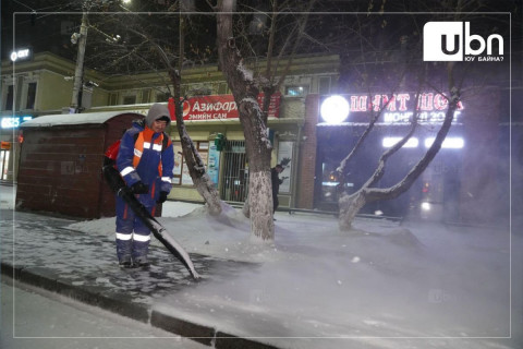 Гудамж талбайн цасыг цэвэрлэхээр 53 машин техник,  671 ажилтан, албан хаагч ажиллаж байна