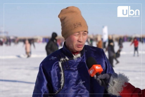 ЭЕРЭГ СУРВАЛЖИЛГА: Охиныхоо хүсэлтээр анх удаа канкигаар гулгаж үзэж байгаа аав