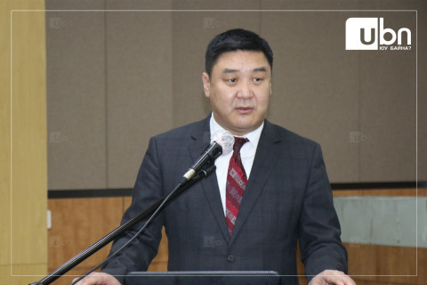 Р.Батрагчаа Ерөнхийлөгчийн Хууль зүйн бодлогын зөвлөхөөр томилогдсон тул ШЕЗ-ийн Гүйцэтгэх нарийн бичгийн даргын албан тушаалаас чөлөөллөө