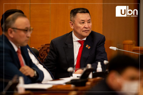 Ш.Адьшаа: “Шилдэг түшээ Ширнэнбаньдийн Адьшаа“ нийтлэлийг намайг өөрөө захиалгаар бичүүлсэн мэт харагдахаар нийтэлжээ