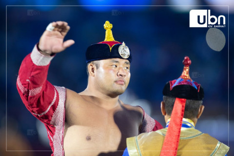Г.Батзаяа: Улсын арслан М.Бадарчийн арбитрын шүүх хурал хойшилсон. Дараагийн хурлын тов тодорхойгүй байна