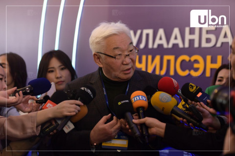 Э.Бат-Үүл: Метро барих ажлаар сонгуулийн өмнө ПР хийгээд байна. Эцэстээ “Ногоон автобус”-ны хэрэг шиг болоод хувирах вий гэж санаа зовж байна
