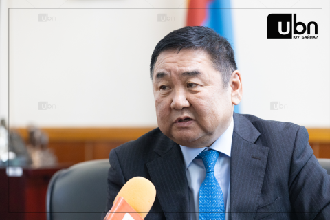 Д.Ганбат: ҮХЦ, Дээд шүүхэд байгаа нөхөд эрх баригчдын гар, хурууны үзүүрээр хөдөлж байна
