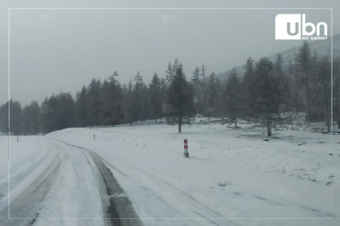 СЭРЭМЖЛҮҮЛЭГ: Нойтон цас орж, шороон шуурга шуурна