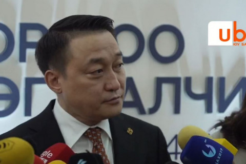 Д.Амарбаясгалан: Малын тоо нь өсөх тусам малчид ядуу амьдардаг тогтолцоо бий болсон байна