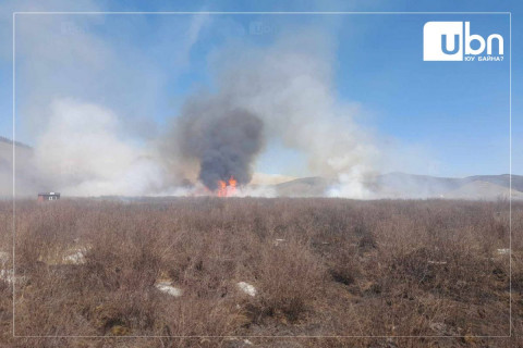 СЭРЭМЖЛҮҮЛЭГ: Хашааны шар өвсөө шатааж байгаад гал алджээ