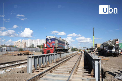 Таван шарын төмөр зам доогуурх нүхэн гарц барих ажил 70 хувьтай байна