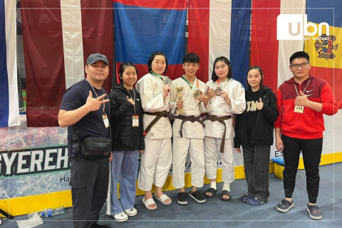Б.Тэргэлнаран, Н.Хосбаяр нар “BUDAPEST CUP” тэмцээнээс алтан медаль хүртлээ