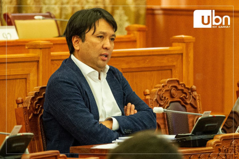 Т.Доржханд: Ерөнхийлөгчийн институцыг Өвөрхангай, Хархорин руу нүүлгэх талаар Ерөнхийлөгчтэй ярьж тохирсон зүйл байдаг