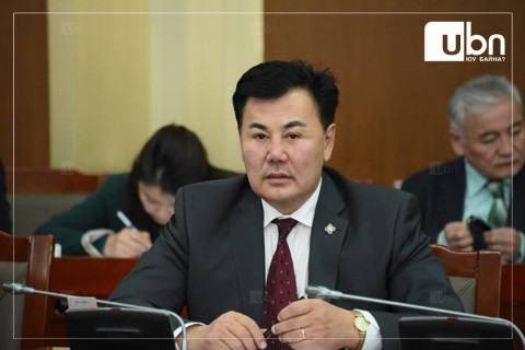Б.Баттөмөр: Ядуурал хөдөө орон нутагт 4 дахин их байна. Малчдын амьжиргааг сайжруулах шаардлагатай