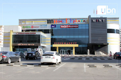 “Home Plaza”-ийн  үнэлгээ нь 1.7 тэрбум. Энэ нь Зайсанд нэг орон сууцны үнэтэй бараг дүйцэхээр байна